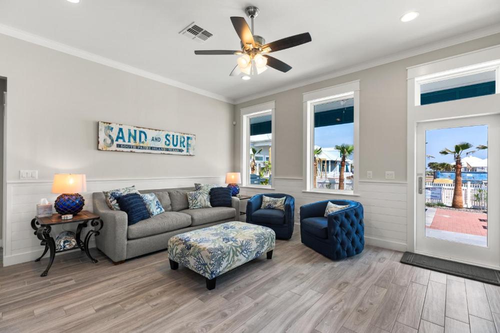 Sea Pointer Inn - Private beach house with Pool home